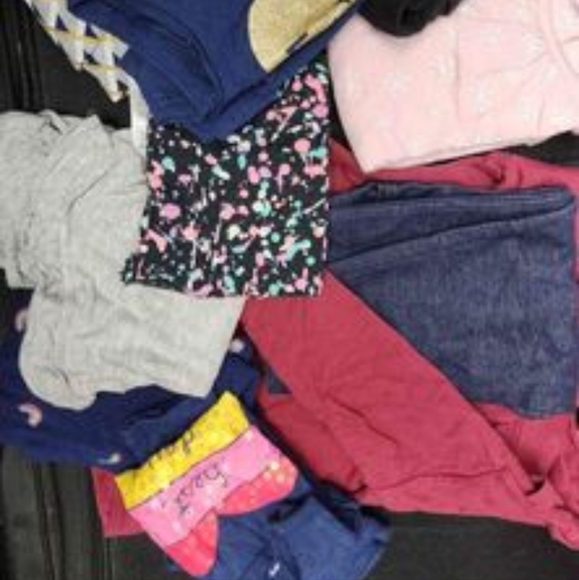 Baby girl sets - Picture 3 of 3